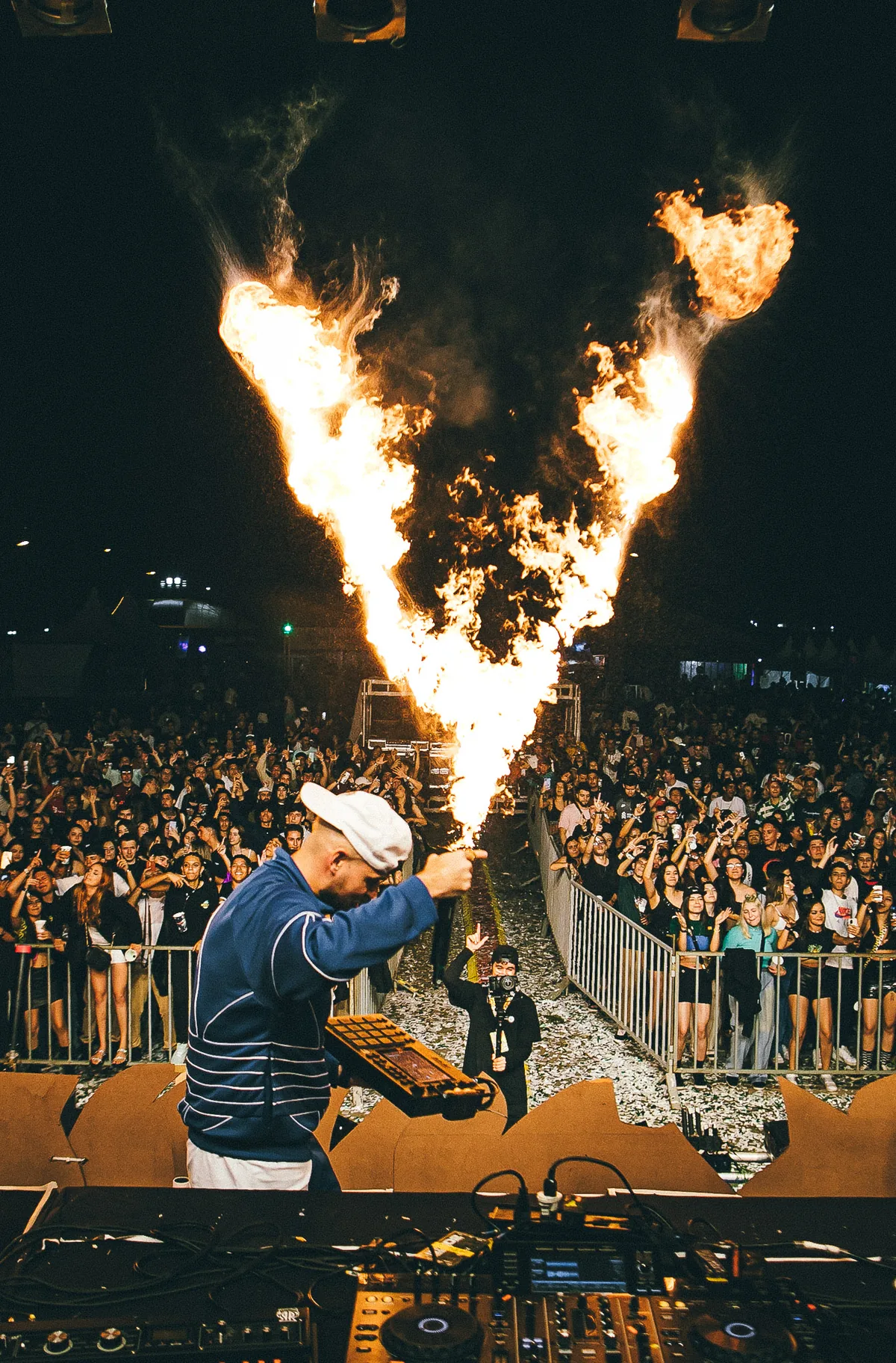 Social Media — br-026.webp