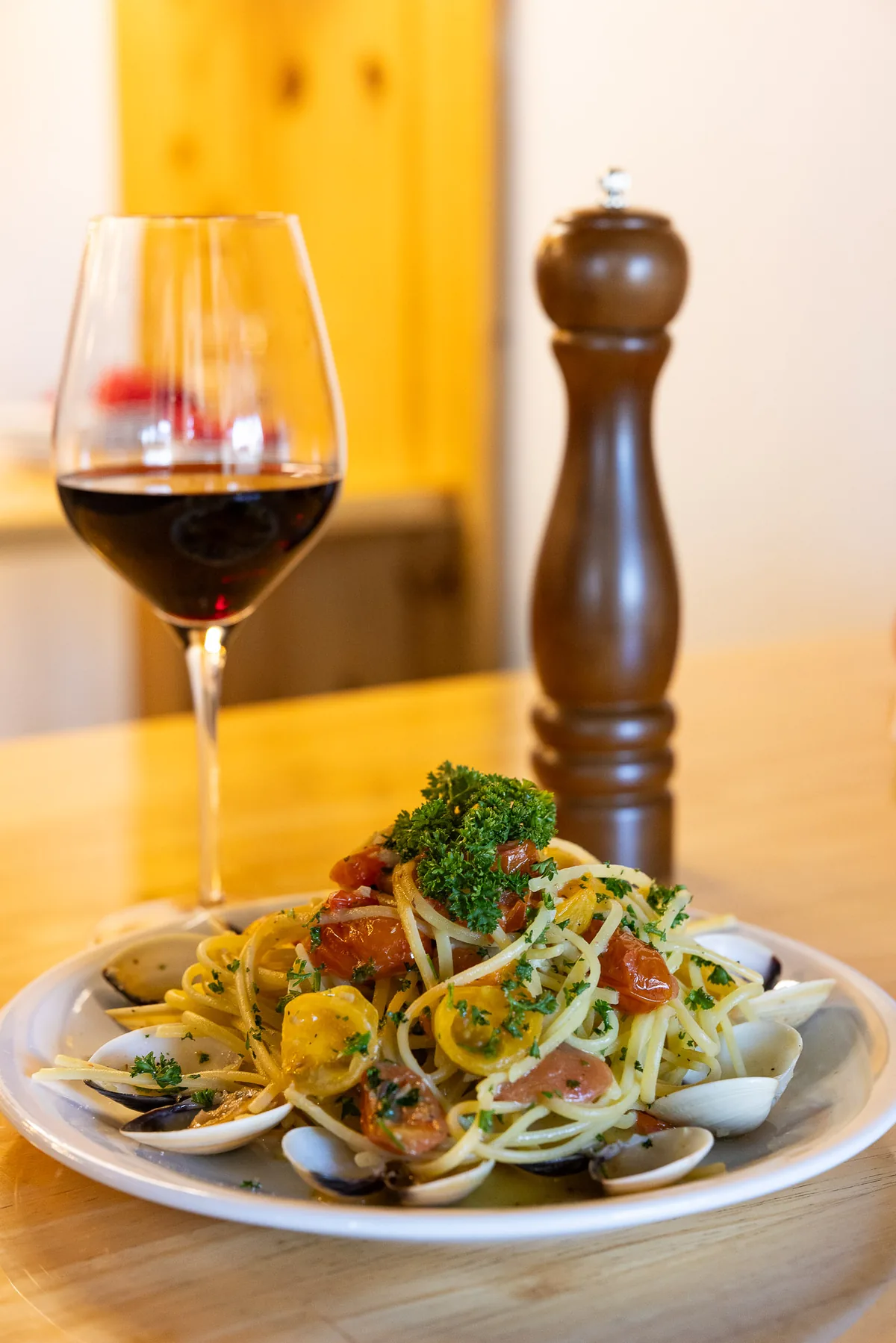 Restaurants — ca-058.webp